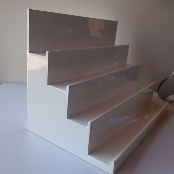 Sunglasses/Jewelry/ Makeup Tray Display - Picture 4 of 8